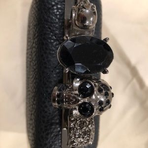 Black 4 Ring Knuckle Clutch Skull and Jewel Accents with Detachable Chain Strap